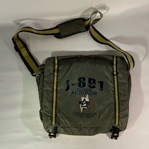ALPHA INDUSTRIES GREEN J-891 FLYING AIRCREW AF SERVICE PILOT NYLON MESSENGER BAG